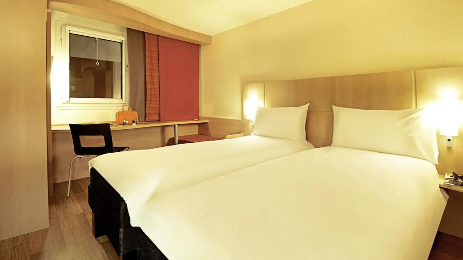 Ibis 17 Clichy-batignolles