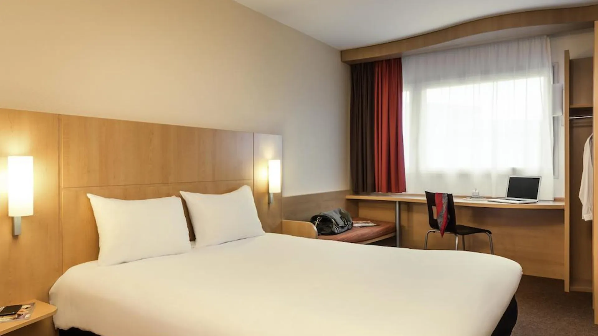 Hotel Ibis 17 Clichy-batignolles