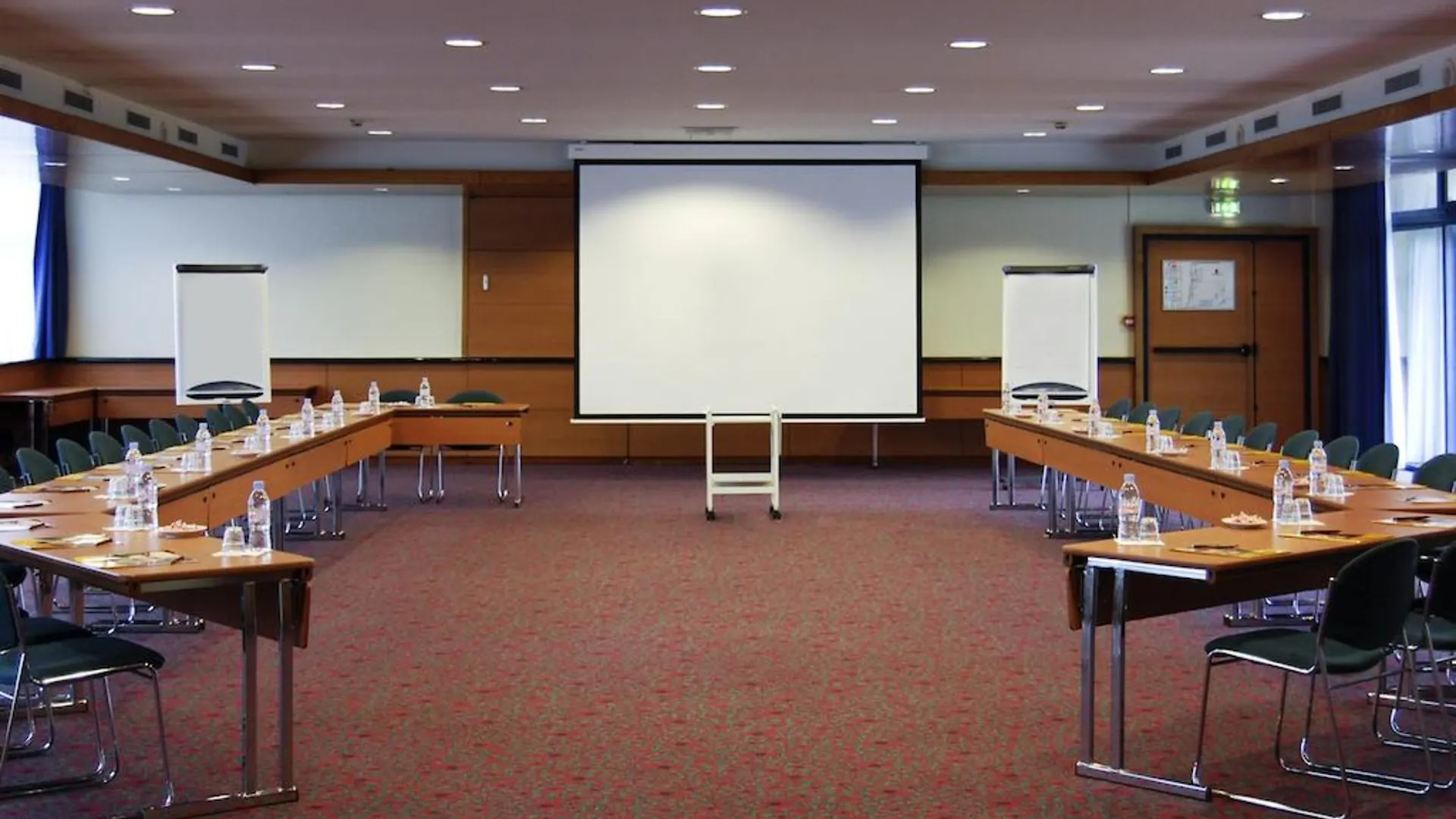 Ibis 17 Clichy-batignolles Hotel
